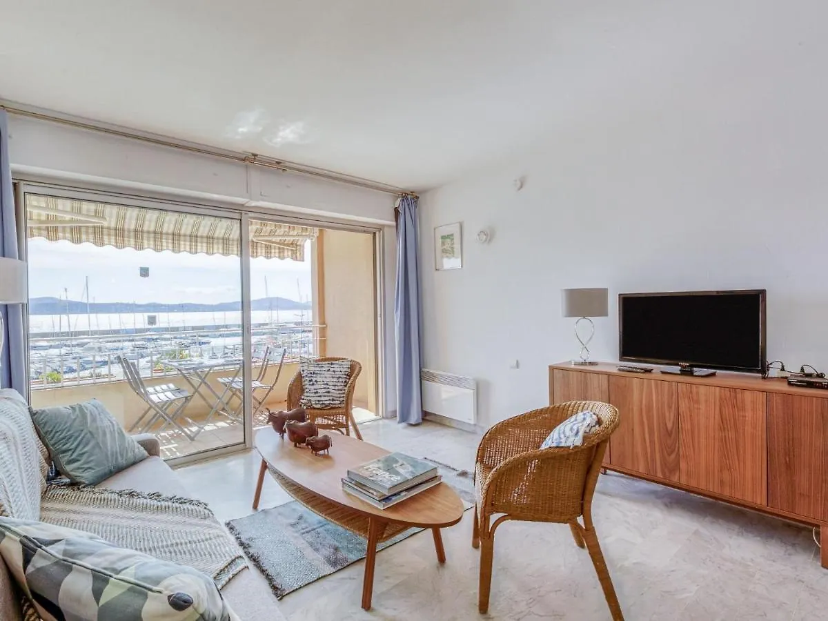Apartment Les Mimosas By Interhome Sainte-Maxime
