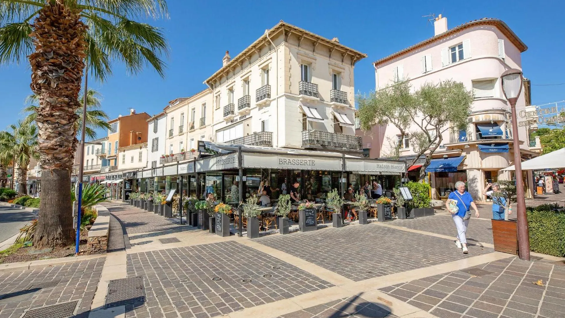 Apartment Les Mimosas By Interhome Sainte-Maxime